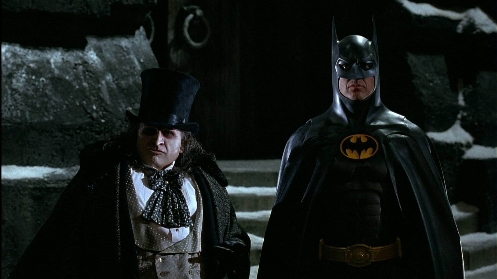 How Tim Burton pissed off Warner Bros. and McDonald's with 'Batman Returns'  | Batman News