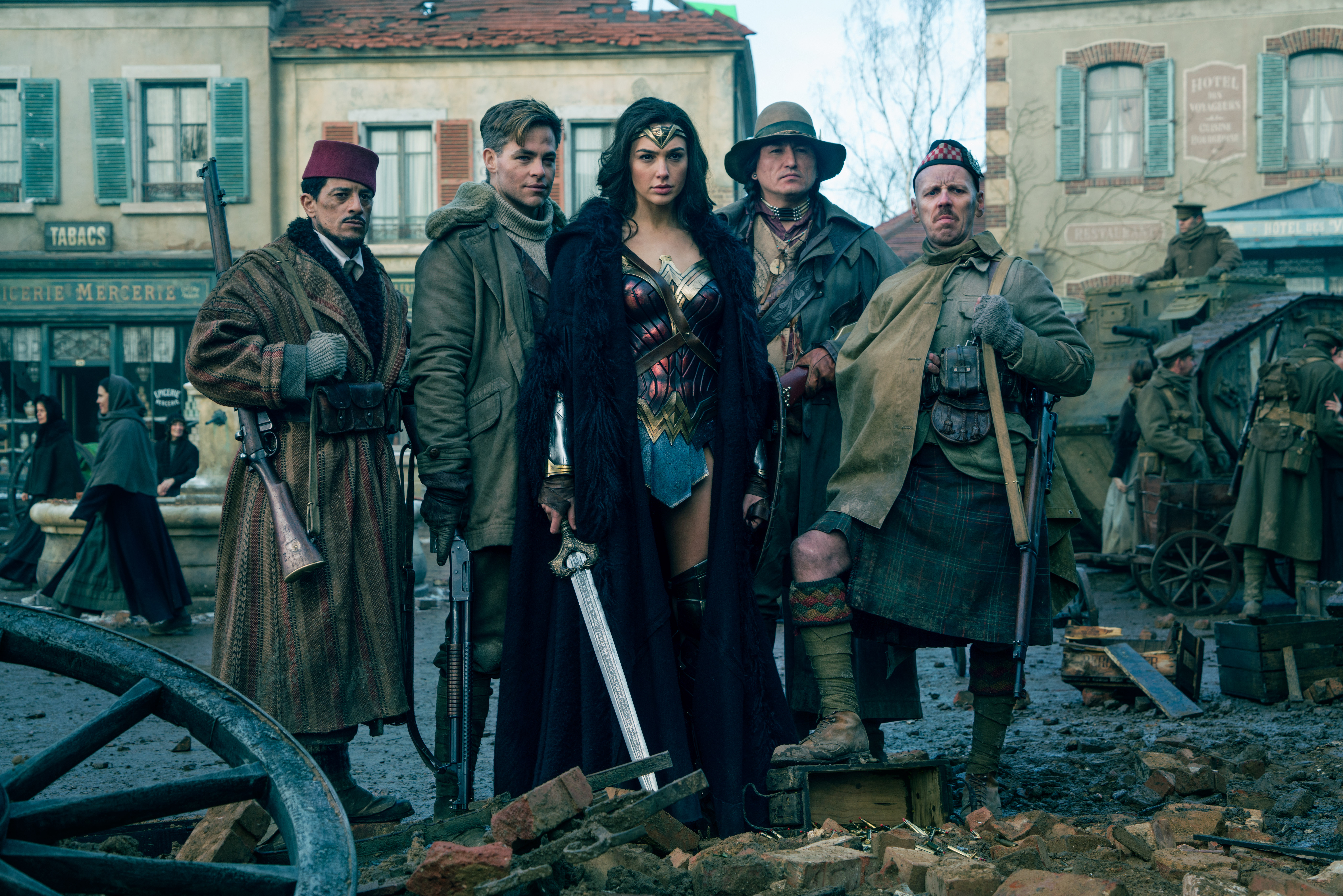 254 The New Original Wonder Woman Stock Photos, High-Res Pictures